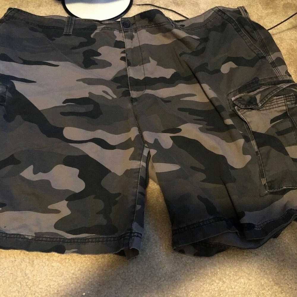 Men's Camouflage True Nation Shorts 54 Waist